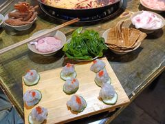 -渝嘴小老弟老火锅(华新村店)