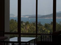 -亚龙湾喜来登·美景台大堂吧