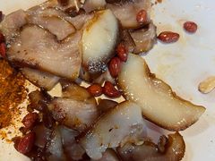 -老鼎万春卤菜(五代传承创始老店)
