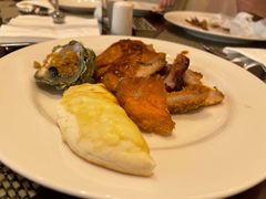 -南湖名都·景湖轩全日制餐厅·海鲜自助·东南亚风味·临湖而食