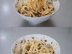 -辣辣小吃豆花米线(大观篆新农贸市场店)
