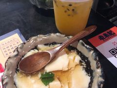 柳州北站豆腐花-老表记广西宵夜螺蛳鸭脚煲(西大店)