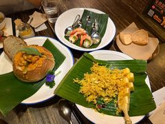 泰式菠萝饭-素逸·泰料理(人民广场店)