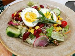 缤纷田园沙拉-西语·炭烧牛排(卓越中寰店)