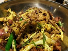 -椒行天下·干锅·牛蛙(万宝店)