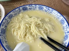 鱼汤面-雪琴面馆富安特色鱼汤面(城中花园店)