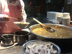 -老兰家传统烧烤炒菜泡馍(小南门店)