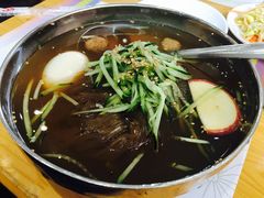 -金达莱冷面百年石锅饭(宾馆胡同店)