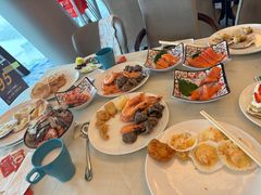 -中央电视塔旋转餐厅