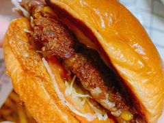 -TRIPS BURGER(大钟寺店)
