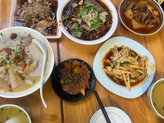 -朱大嘴肥肠血旺(福字街店)