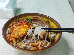 -忆螺巷螺蛳粉(步行街小巷店)