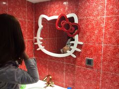 -唯爱KTV聚会餐厅(仙林东城汇店)