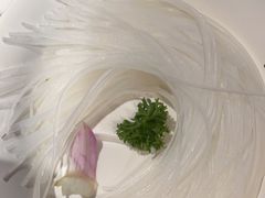-老牌坊云南鱼豆花火锅(哈西万达店)