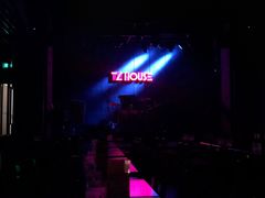 -TZ House音乐现场(茅台店)