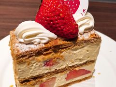 草莓拿破仑酥-KNOTKNOT珞珞·日式甜品(K11店)