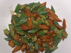 -那家老院子东北菜·饺子·小鸡炖蘑菇(艳华街店)