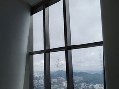 -平安金融中心云际观光层