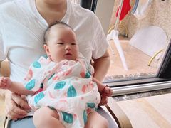 -爱的果实月嫂育婴师(世纪东方店)