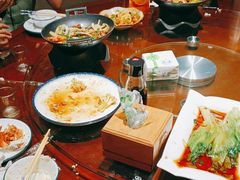 -东来菜馆•手抓海鲜家常菜•海鲜锅贴(鸽子窝店)