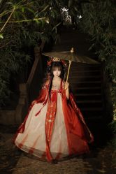 -白月清川汉服体验馆
