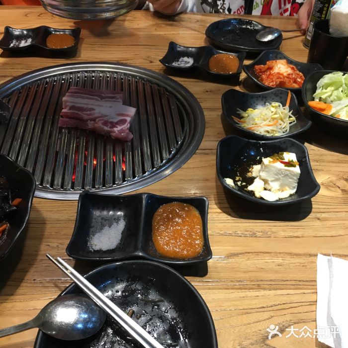 朴家炭烤(浦东禹悦汇店)五花肉图片