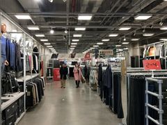 -上品折扣(回龙观店)