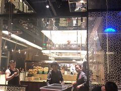 大堂-捞王锅物料理(上海世茂广场店)