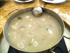 狗肉火锅-英子补身汤(海兰路店)