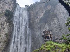 -刘伯温故里景区百丈漈