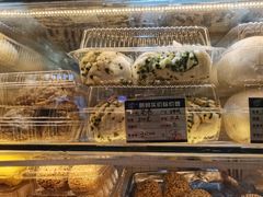 -白玉兰食品甜凤店(合生汇店)
