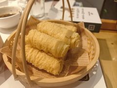 响铃卷-烹然四季椰子鸡火锅(姚家园万象汇店)