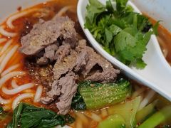 -三千粉牛肉米粉(来客茂店)