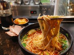 -臻老板牛肉面(光华路SOHO店)