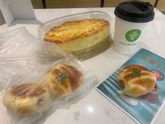 -爱达乐面包生日蛋糕(崇州金都汇店)