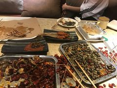 -喝丢一只鞋辣炒海鲜小烧烤(三八广场店)