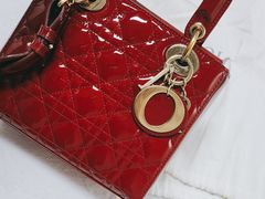 -用真奢侈品名表名包回收中心(朝阳万达店)