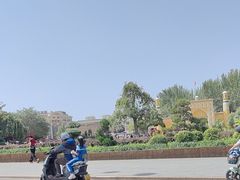 -艾提尕尔清真寺