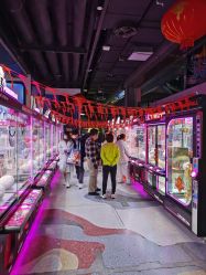 -嗨翻Hi-Fun竞技主题乐园·蹦床团建生日聚会(五棵松华熙店)