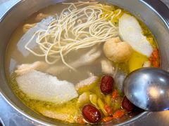 -光头药膳鸡(莱茵小镇店)