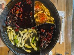 -白乐天毛肚火锅馆(南滨路店)