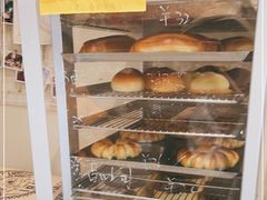 -沁屋面包店(人民东路店)