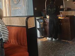 -铭牛烧肉·和牛海鲜自助(高新月牙湖店)