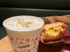 -星巴克臻选(万象前海店)