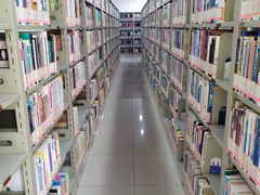 -石景山区图书馆(八角南路)