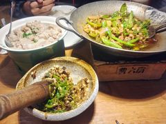 -费大厨辣椒炒肉(万家丽一店)