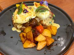炖牛肉班尼克蛋-UPPER KITCHEN(延安路店)