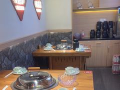 -老何二婶家铁锅炖·东北菜(白石洲店)