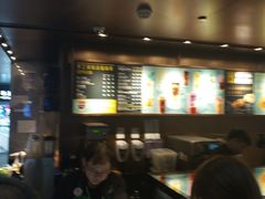 -星巴克(浦东机场T2到达店)