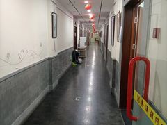 -秦汉胡同国学书院(天鹅湾分馆)